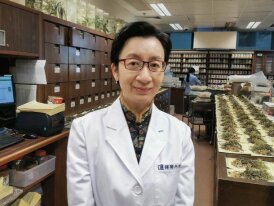 Chinese medicine specialist named Qi Huang Young Scholar