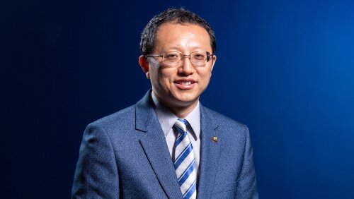 Dr. Zhang Lu