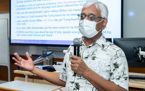 Dr. C. Mohan delivers Distinguished Lecture on “The Data Landscape: Trends and Directions”.
