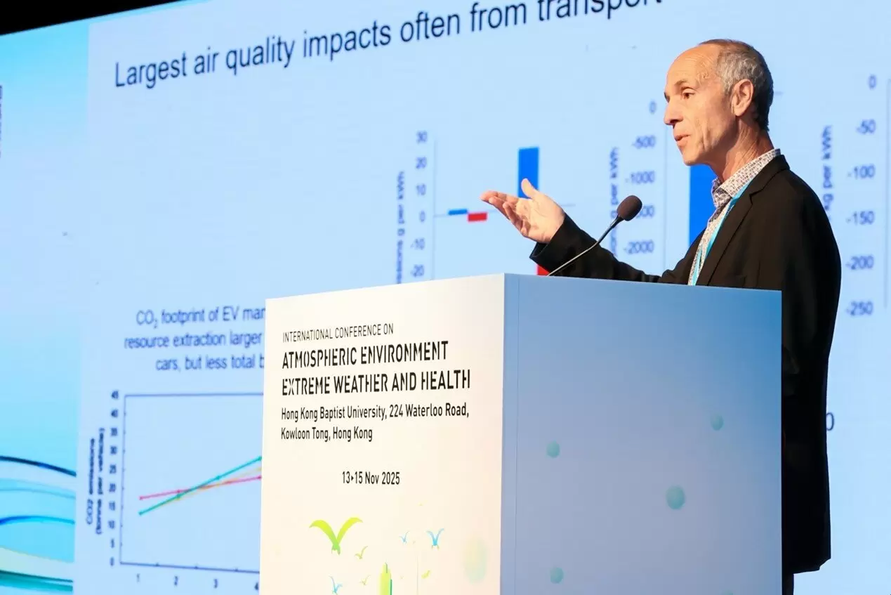 Atmospheric-Environment-Extreme-Weather-and-Health-9
