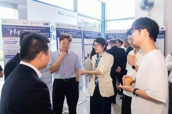 Participants take the opportunity to gain deeper insights into the funded projects and engage with researchers during the poster sessions