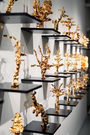 3D printed trees showing the TreeGAN system learning to make trees based on art historical reference inputs.